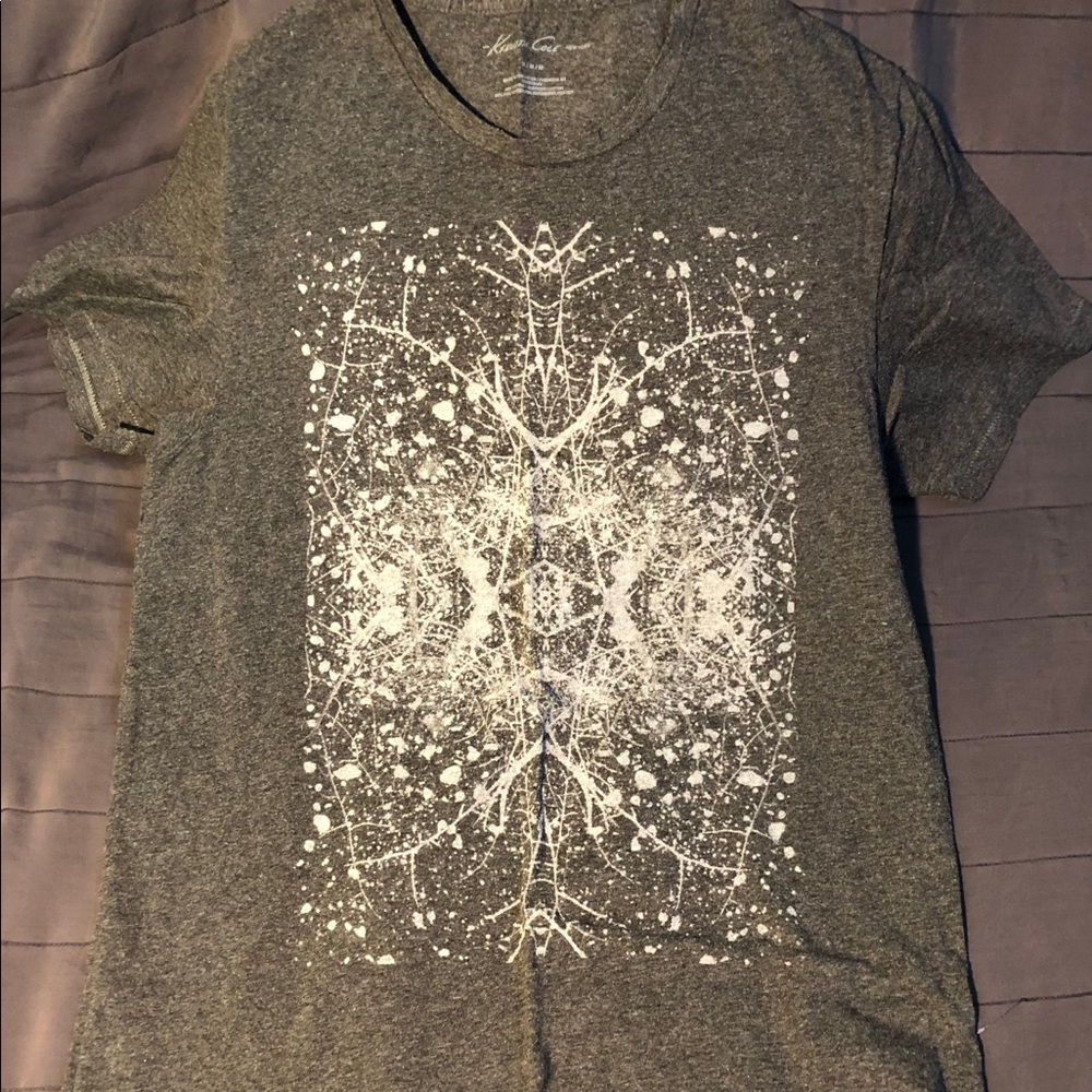 Graphic design shirt for men!